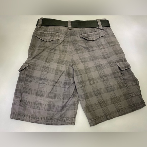 Cargo Shorts Grey Printed Plaid-like Design Casual Classic Timeless Shorts sz 32 - Picture 2 of 6